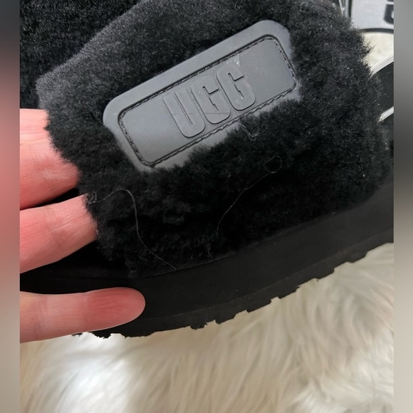 UGG Disco Slide Fur Sandals - Picture 5 of 16